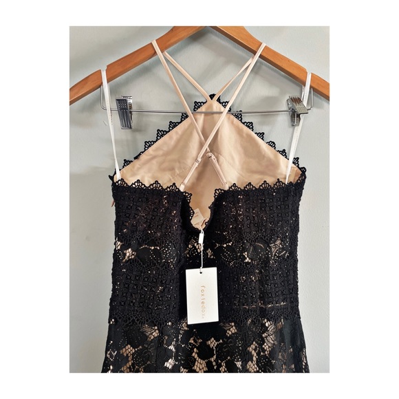 Foxiedox Tabitha Lace Maxi Dress In Black - Picture 9 of 11
